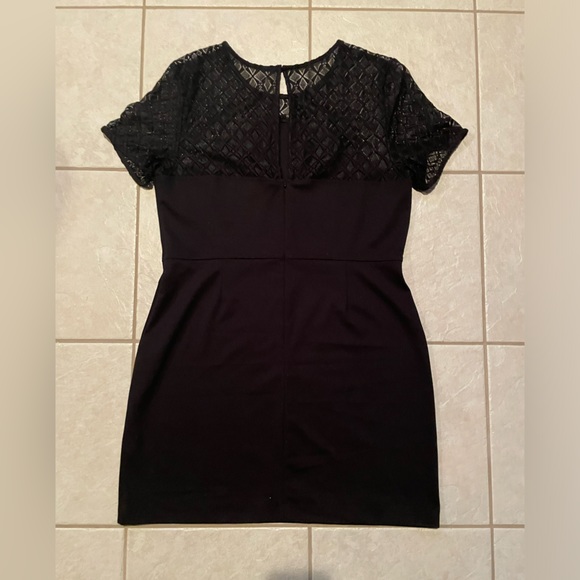 Like new condition Banana Republic size 14 dress - Picture 1 of 2